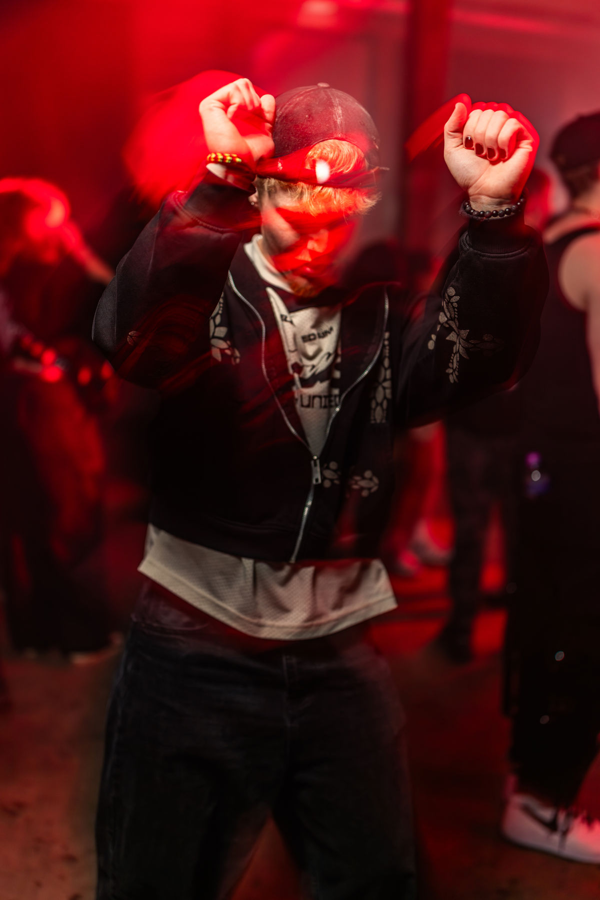 Loading... just a sec